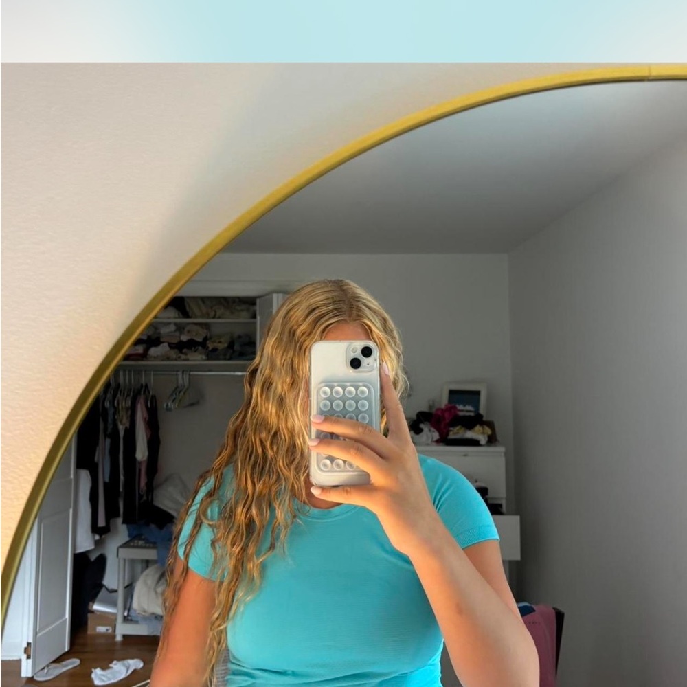 lululemon athletica Blue Short Sleeve Tee